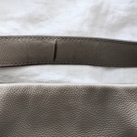 Marc Jacobs Crossbody - Picture 2 of 2